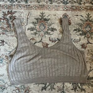 EUC H&M Ribbed Knit Crop Top